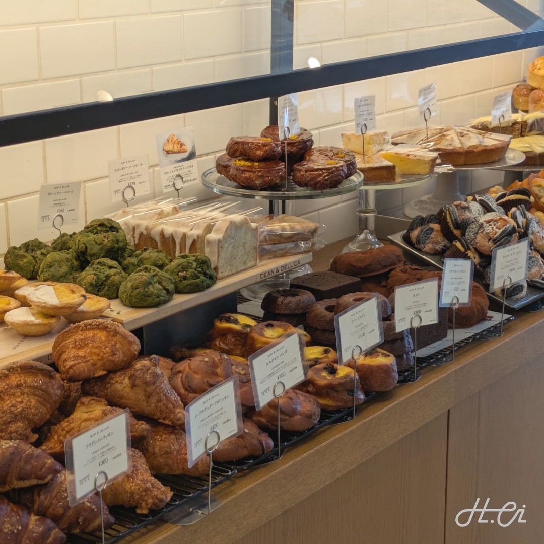 DEAN & DELUCA（たまプラーザ店）のパン売り場