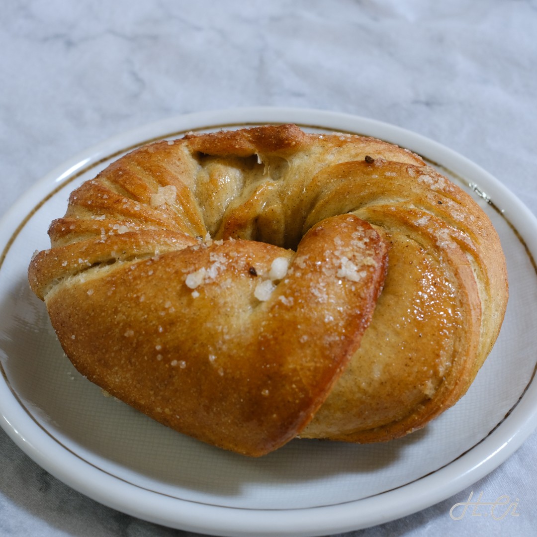 Qué BONITA（ケ・ボニータ）のカルダモンベーグル